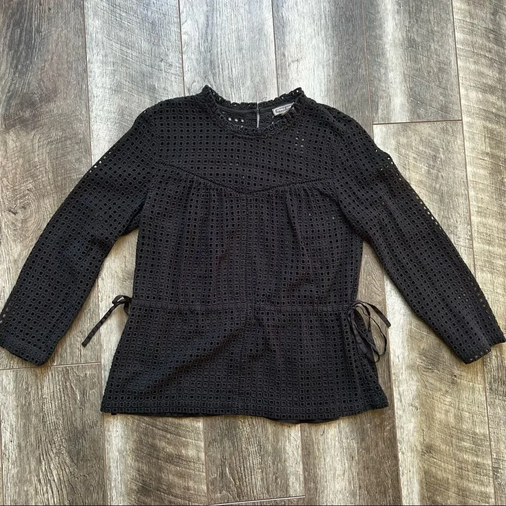 Point Sur J. Crew Black Eyelet Lace Top Long Sleeve Cinch Tie Waist 2